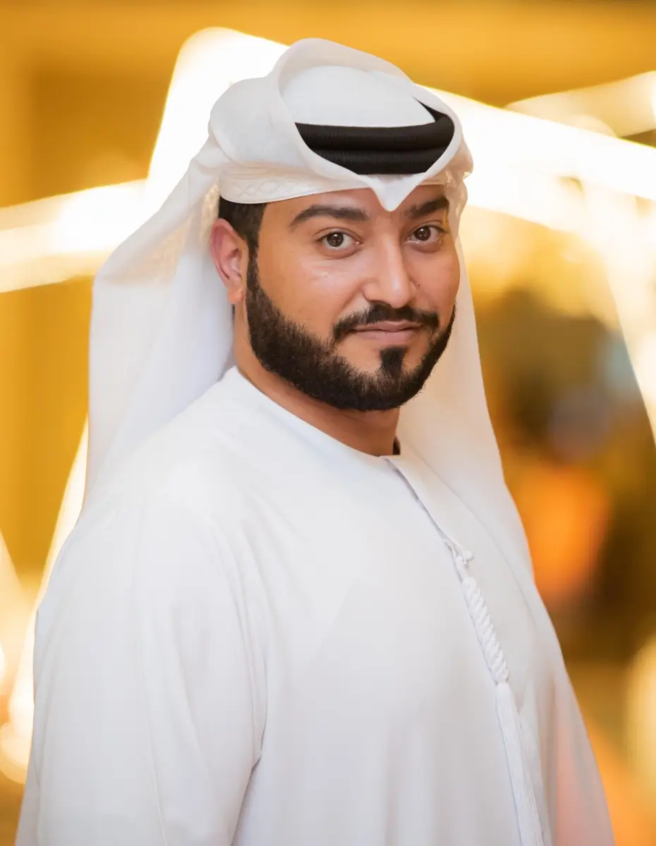 أيمان منصور مستشار قانوني أول